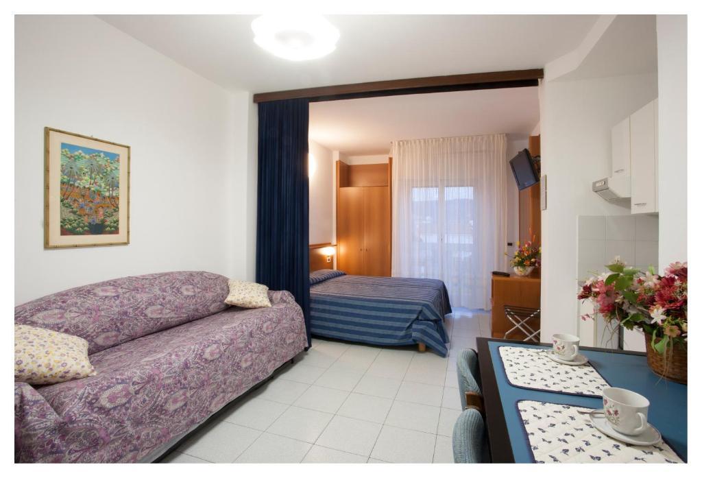 Casavacanze Internazionale Ντιάνο Μαρίνα Δωμάτιο φωτογραφία